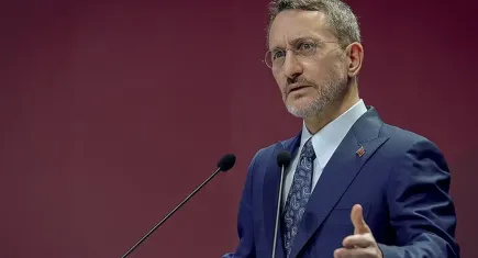 İletişim Başkanı Altun'dan, gazetecilerin çadırını vurmasına sert tepki 