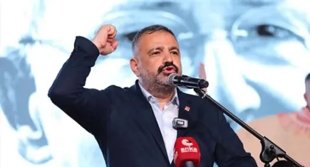 İzmir’in güçlü temsilini kutlayan Aslanoğlu’ndan, iktidar yolunda kararlılık vurgusu 