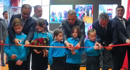 İzmir'de ‘Geleceğin Sınıfı Laboratuvarı’ açıldı