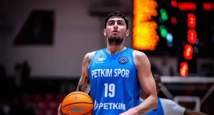 Petkimspor'da Yavuz Gültekin sakatlandı 