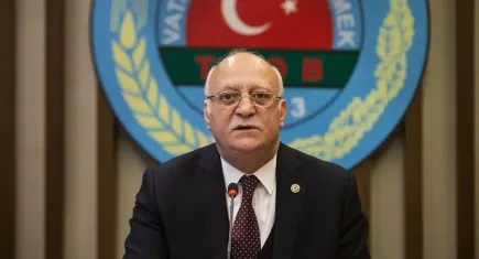 TZOB Genel Başkanı Bayraktar, İzmir'de: Zirai dondan etkilenen bahçeler incelendi