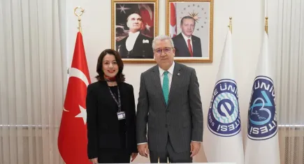 Egeli bilim insanı Avrupa’da gururlandırdı