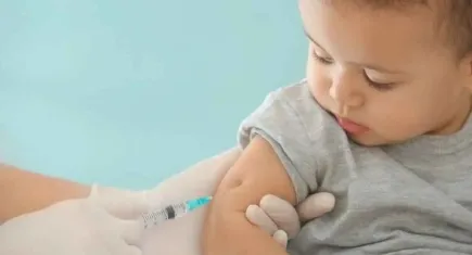 5 aylık bebeği için seslendi: Menenjit ve tüm özel bebeklik aşıları SGK kapsamına alınsın