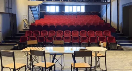 Orhan Veli’nin şiirleri sahnede hayat buluyor
