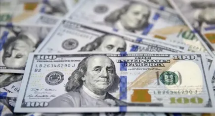 Trump'ın politikaları ABD’ye kan kaybettiriyor: Dolar, son 3 yılın en düşük seviyesinde