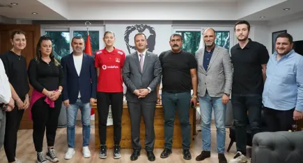 Başkan Eşki’den milli takıma davet edilen sporcuya tebrik: Bu gurur hepimizin