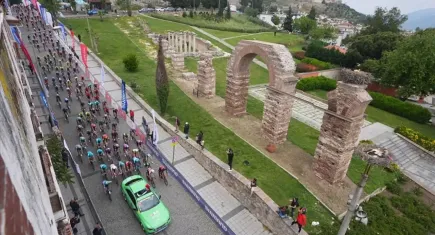 60. Cumhurbaşkanlığı Türkiye Bisiklet Turu'nda 6. etabın startı verildi