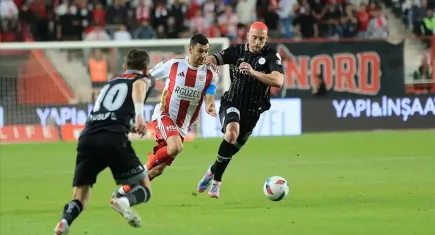Antalyaspor’dan kritik galibiyet