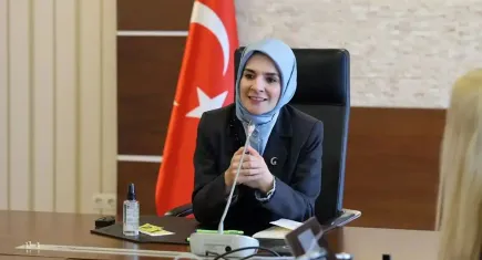 Bakan Göktaş'tan ''koruyucu aile'' projesine destek