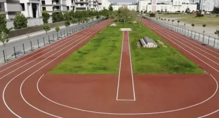 Vatandaşlardan Semra Aksu Atletizm Pisti için ağaçlandırma talebi
