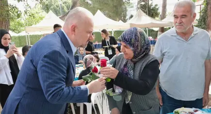 Başkan Pehlivan şehit anneleri ile buluştu