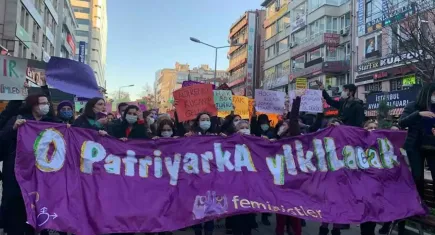 Derin Yoksulluk Ağı: Yalnız ebeveynli hanelerin sayısında büyük artış 