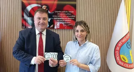 İzmir'de taksilerde bağımlılıkla mücadele mesajı
