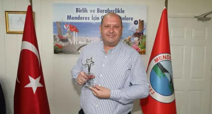 Müzik On Air’den Menderes Belediyesi’nde ödül