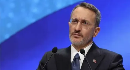 İletişim Başkanı Altun'dan, İzmir'de gazetecileri darbedenlere kınama