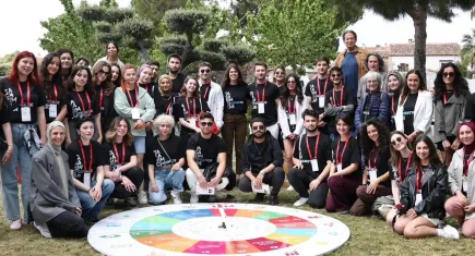 Denizli tasarımcı gençler ile bir araya geldi