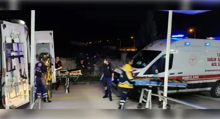 Manisa'da minibüs devrildi: Çok sayıda yaralı var