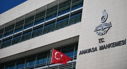 AYM'den Avukatlık Kanunu'ndaki disiplin cezalarıyla yeni karar