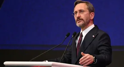 Cumhurbaşkanlığı İletişim Başkanı Altun: Bugün dijital ve sosyal medya dezenformasyonu kat be kat arttıran bir süreç
