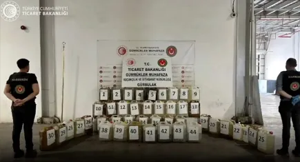 Gümrük muhafaza ekiplerinden rekor: 4 günde 2 tonu aşan yasaklı madde ele geçirildi