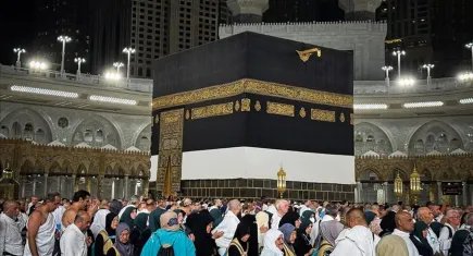 Hac ibadeti için kutsal topraklara ziyaret devam ediyor