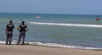 İzmir haber: Kurtarmak için girdiği denizde boğuldu