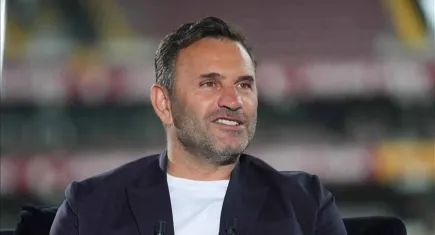 Okan Burak'tan  Mourinho'ya çarpıcı sözler:Kupayı hep stadyumda alıyorduk. Bu kez Yenikapı'da aldık