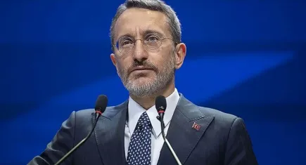 İletişim Başkanı Altun Azerbaycan'ın Bağımsızlık Günü'nü kutladı!