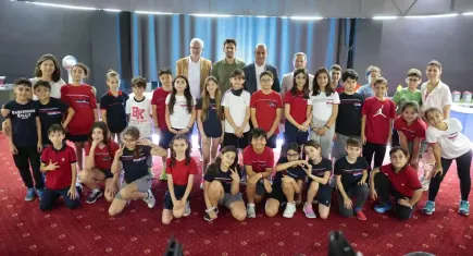 Konak'ta öğrencilere amatör telsizcilik eğitimi verildi 