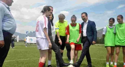Özel sporcuların futbol heyecanı İzmir’de yaşandı