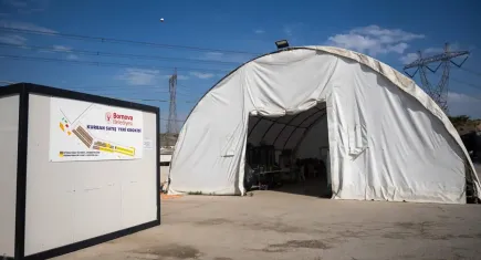 Bornova’da modern Kurban Pazarı hizmete açıldı