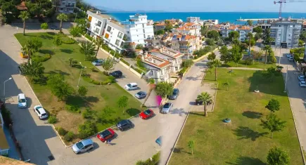 Volkan Konak ile Edip Akbayram’ın isimleri Güzelbahçe'de parka verilecek