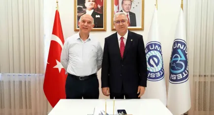 Karaciğer naklinde yeni gelişmeler uluslararası kongrede konuşuldu