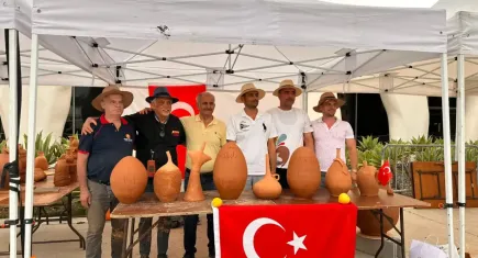 Menemen'e uluslararası gurur! Menemenli ustalar Fransa’da da zirvede…