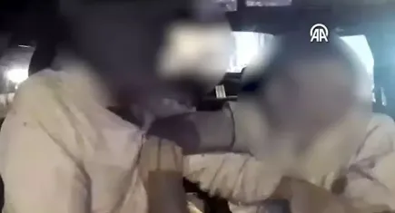 İzmir haber: Yolu uzattığı gerekçesiyle taksiciyi darp etti