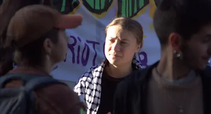 Önce alıkonuldu sonra İsrail’den sınır dışı edildi: Madleen gemisindeki aktivistlerden Greta Thunberg konuştu!