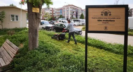 Buca Belediyesi’nden kadına şiddete karşı anlamlı destek