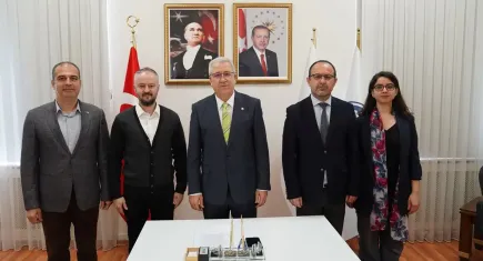 İzmir'de Kırmızı Yanaklı Su Kaplumbağası araştırılıyor