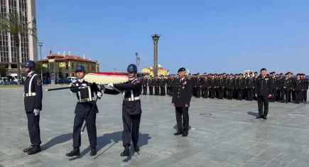 İzmir'de Jandarma teşkilatının kuruluş yıl dönümü için tören yapıldı