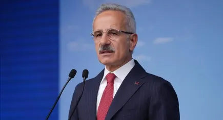 Bakan Uraloğlu açıkladı: Boğazlardan geçiş ücreti artıyor