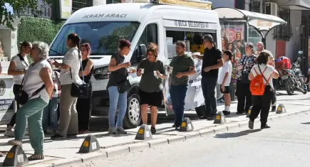 Buca Belediyesi LGS heyecanına ortak oldu