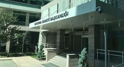Ege Üniversitesi'nde "Savunma Sanayi Zirvesi" başladı