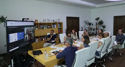 Karabağlar’da risk temelli kentsel dönüşüm için örnek projeye destek verildi