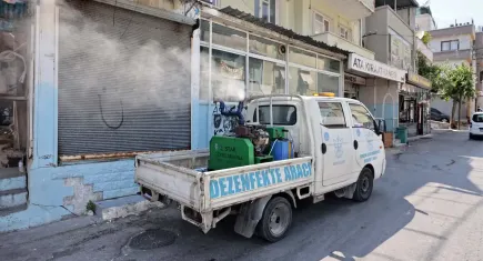 Konak’ta sivrisineklere karşı 111 mahallede seferberlik