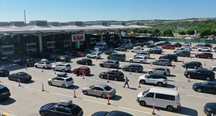 Sınır kapılarında yaz yoğunluğuna karşı önlem planı hazır