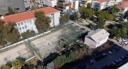 Balçova Belediyesi kendi imkanları ile spor tesisleri yeniledi