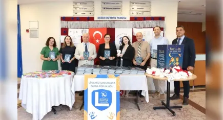 DEÜ’de Lösemiyi yenen çocuklardan anlamlı kitap hediyesi