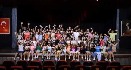 Karşıyaka Belediyesi Tiyatro Kursları Başlıyor