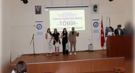 Uluslararası öğrencilerden Ege Üniversitesi TÖBİR’e anlamlı teşekkür: Yabancı geldik kardeş gidiyoruz