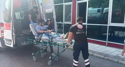 Afyonkarahisar’da tedavi altındaki öğrenci AYT’ye ambulansla getirildi